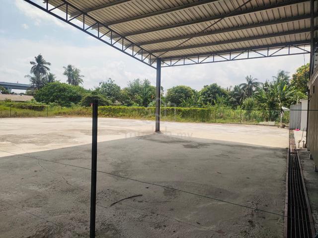 Kajang Flat Half Land for rent Car Park / Used car , Storage , CarWash 1