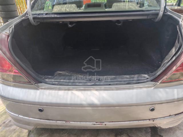 2005 Nissan SENTRA 1.6 (A) - 4