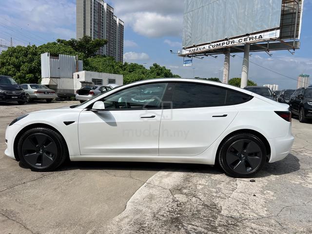 22 Tesla MODEL 3 1.0 STANDARD OTR W/O INS & R/T - 4