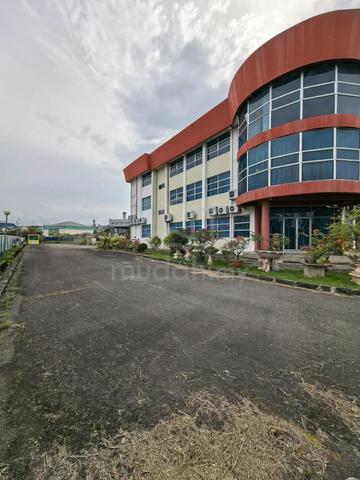 Near Politeknik 3-Storey whole Commercial Building Office For Rent 1