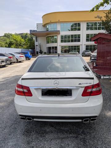 2010 Mercedes Benz E300 AVANTGARDE (CKD) 3.0 (A) - 5