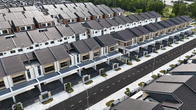 2026 New 2storey superlink 24x80 u12 Seksyen 7 Setia Alam 1