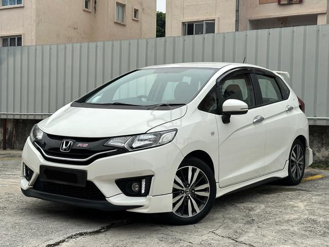 2016 Honda JAZZ 1.5 E V RS BODY KIT ANDORID CAMERA - 2