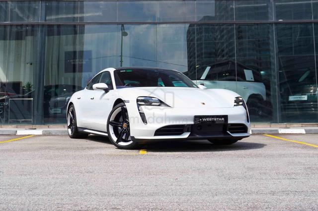 2021 Porsche TAYCAN 10.0 TURBO DD (A) - 3