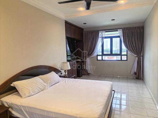 Pierce Palace 1