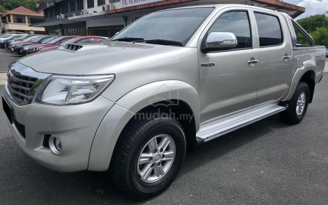 2014 Toyota HILUX DOUBLE CAB 2.5 VNT (AT) (4X4)🩶 - 1