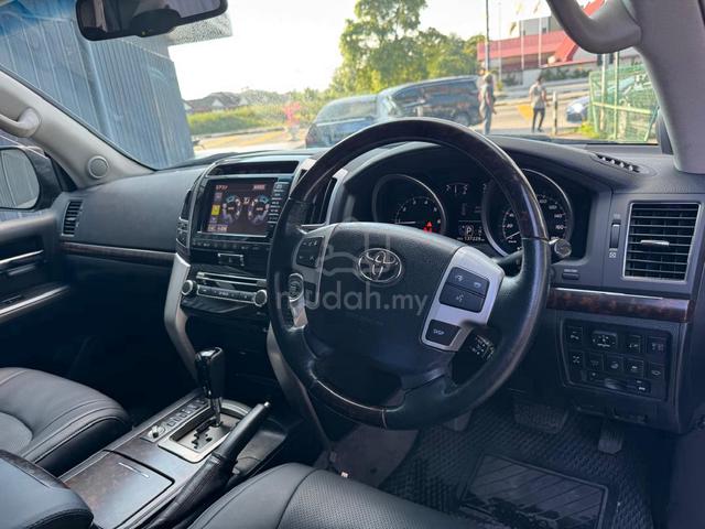 2012 Toyota LANDCRUISER 4.6 ZX (A) Boleh Loan - 5