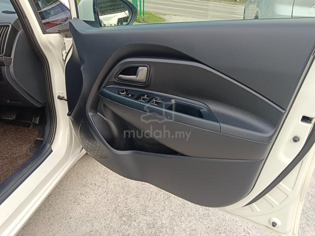 2016 Kia RIO 1.4 SEDAN (A) - 2