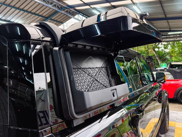 Land Rover DEFENDER 110 XS 2.0 (A) P300 BSM WARNTY - 5