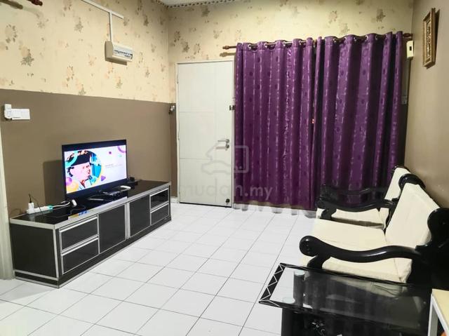 Townhouse (BAWAH) Villa Kesuma | FULLY Furnished | Near SK & AEON 1