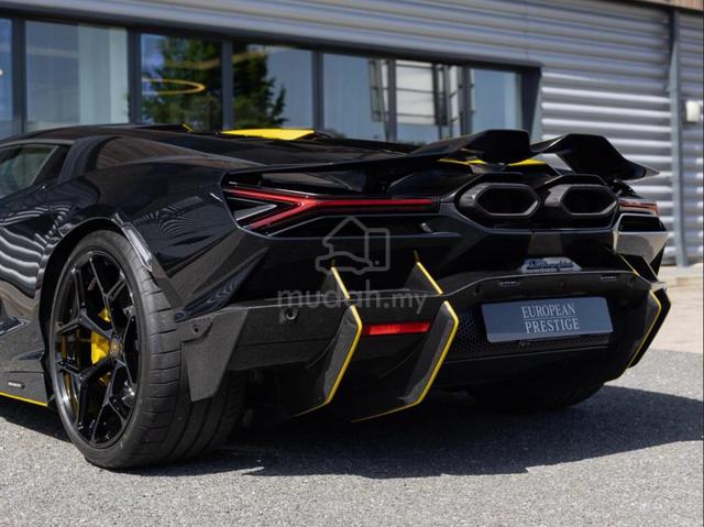 2025 Lamborghini REVUELTO 6.5 V12 NEW CAR 215MILES - 4