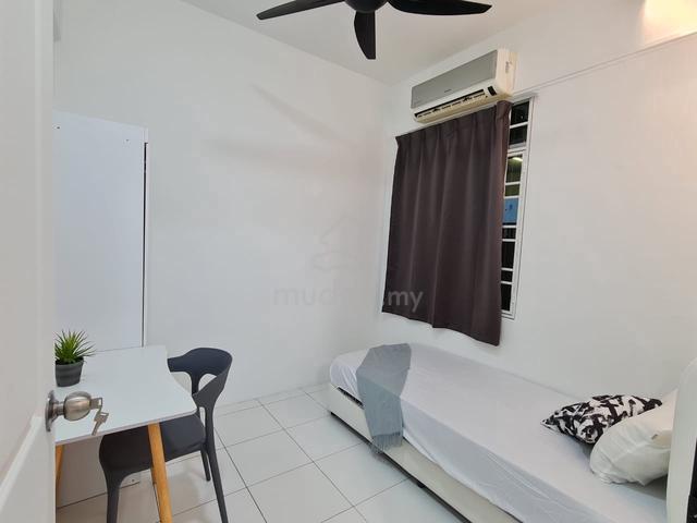 (Room For Rent) Single Room @ Jelutong. Near Georgetown 1