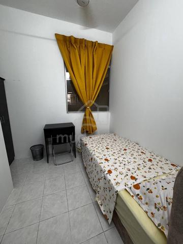 Single Room Perempuan NO MIX GendePV5 near LRTmn Melawati Mall KL East 1