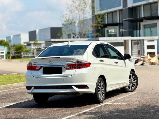 FULL LOAN 2019 Honda CITY 1.5 V (A) MILEAGE 26k - 2
