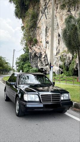 1995 Mercedes Benz 280SE 2.7 (A) - 3