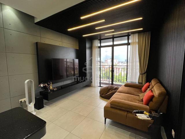 The Quartz Residence 1