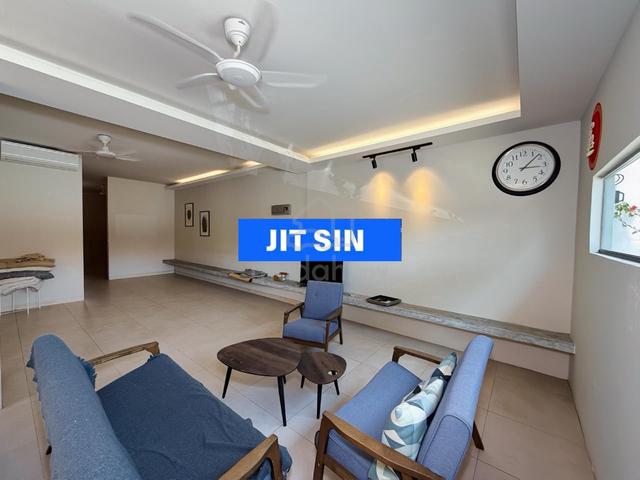 Corner Unit!! 1-Sty Terrace Big Car Porch Office use Homestay 1