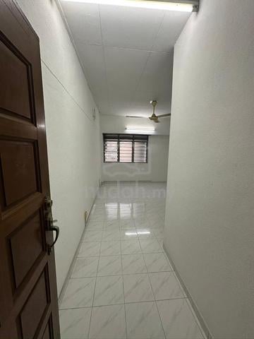 Desa Intan 1
