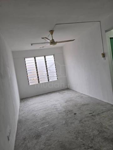 Desa Tebrau / Gaya / Johor Jaya / Mount Austin 1