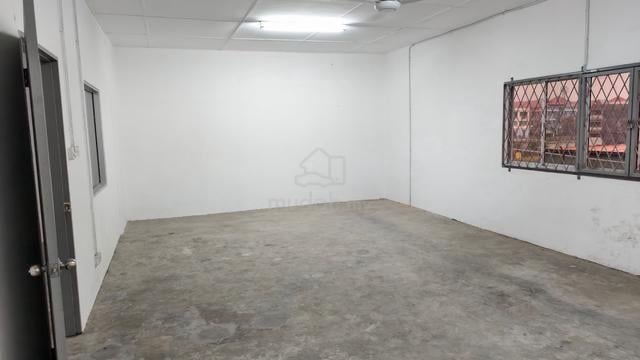 Penampang warehouse with OC | HSK Industrial park| For rent 1