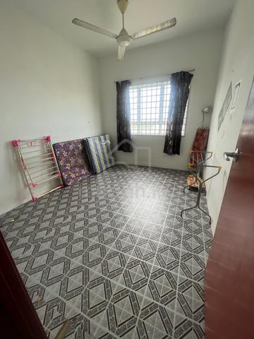 rumah sewa diaparment ladang tok pelam 1