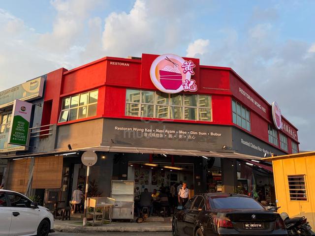 Corner Lot ROI 5.2% Alam Jaya Puncak Alam Shoplot For Sale 1
