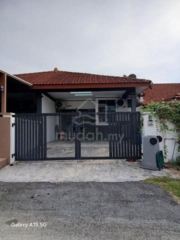 Fully Furnished Single Storey House For Sale In Taman Intan Duyung,PD 1
