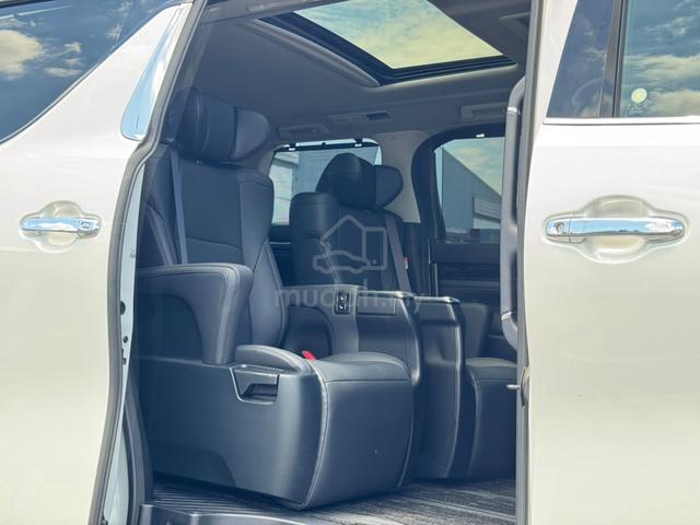 2022 Toyota ALPHARD 2.5 SC - FULL LOAN!! - 4
