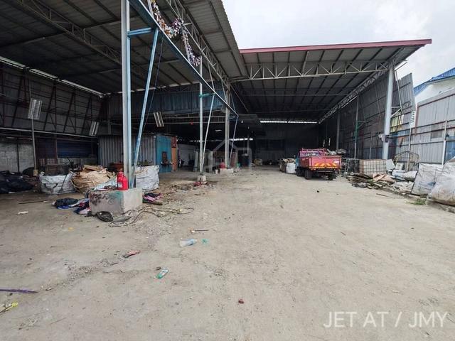 Bukit Kemuning Factory Warehouse 13K sqft Power 60 AMP No CF 1