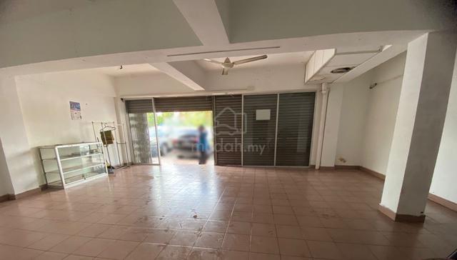 KEDAI UTK DIJUAL- Kesuma Beranang 1