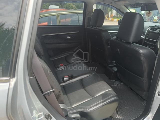 2023 Perodua Aruz 1.5 AV One Owner Full Service - 4