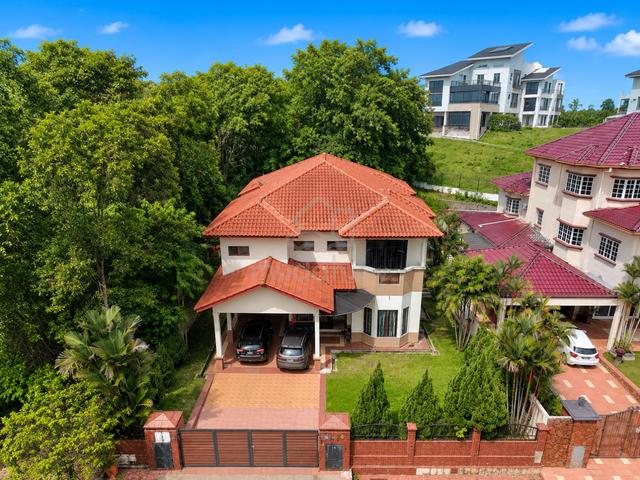 BUILT UP WITH APPROVAL ‼️ 2 Storey Bungalow, Putra Hill Residency BSP 1