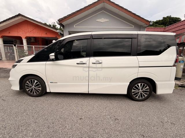 2020 Nissan SERENA HYBRID PREMIUM HIGHWAY STAR - 2