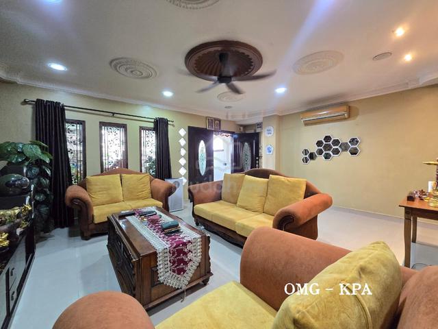Bandar Botanic - Klang Double Storey House For Sale 1