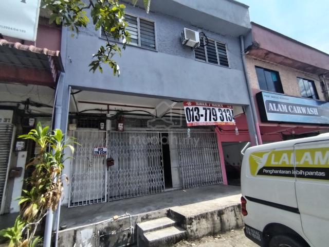 Sri Skudai 2 sty shophouse 22x70 suitable for any business & hostel 1