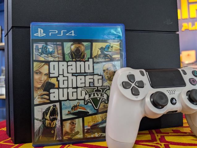 PS4 500GB + GTA 5  : GamerLife - photo 5 of 5