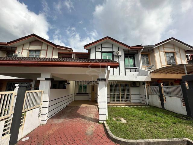 Cheapest  2 Storey superlink terrace in Putra Heights Subang Jaya 1