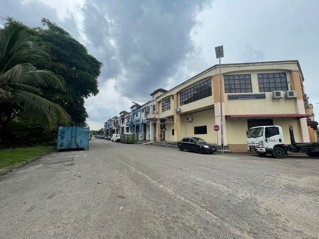 Taman Scientex 1.5 Storey Terrace Factory Pasir Gudang Johor 1