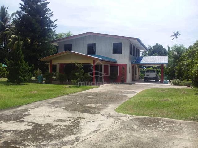 Seaside Bungalow For Sale 1