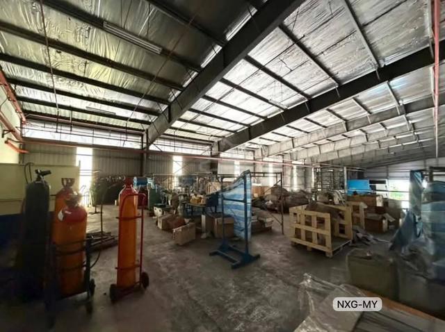 Hicom Industrial Park Detached Warehouse 1.72 Acres 500 AMP CF 30ft 1