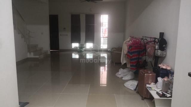 Setia Indah Setia Alam Basic unit 1