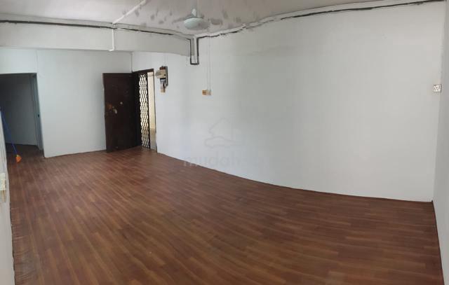 Flat Bukit Gedung 1