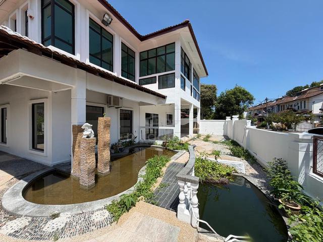 BELOW BANK VALUE REFURBISHED Corner Lot @ Pertam Jaya Semabok 1