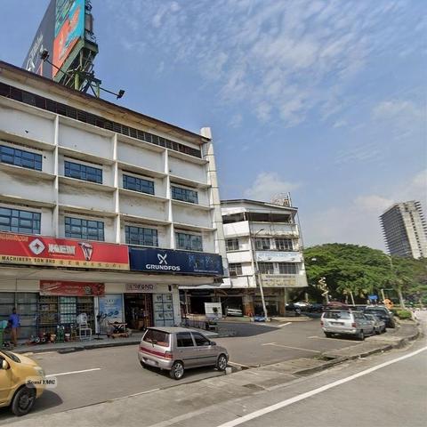 Klang Jalan Sireh 3 Storey Shop Lot Facing Main Road Tenanted ROI 4.8% 1
