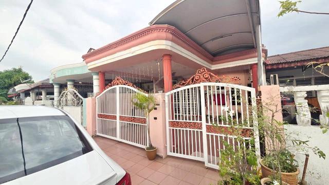FULLY RENOVATED 1.5 Storey Terrace Taman Cempaka Sari, Klang Utama 1