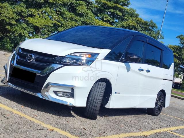 Nissan SERENA HYBRID HWS 2.0 P/DOOR 360 - 5
