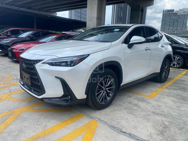 2023 Lexus NX250 2.5 LUXURY S/R HUD BSM P/Shift PB - 2