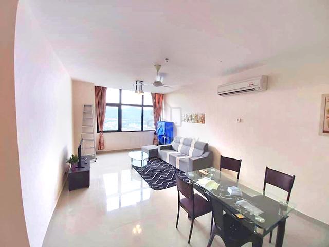 E Suite-Designer Suite @ Emerald Avenue 1