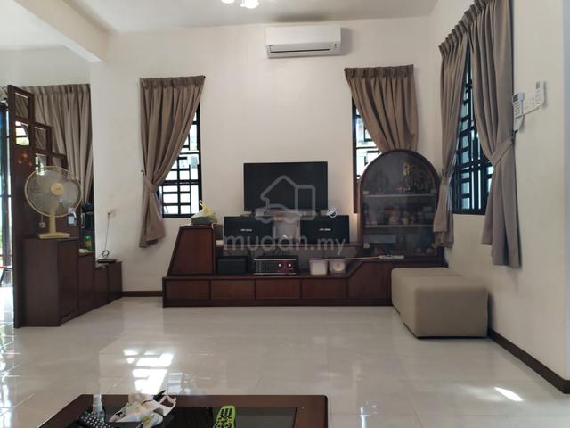 Taman Botanica 2-Storey Semi-D 4-Bedrooms 2800sf Fully Furnished 1