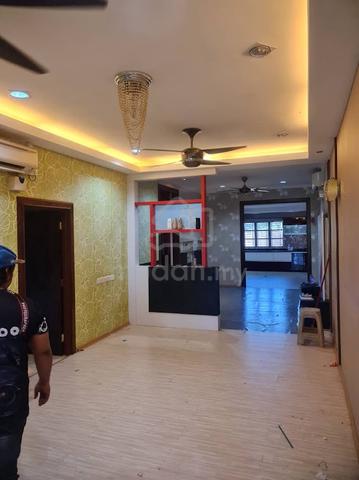 Beautifully Renovated Single Storey Semi-D in Kuantan 3